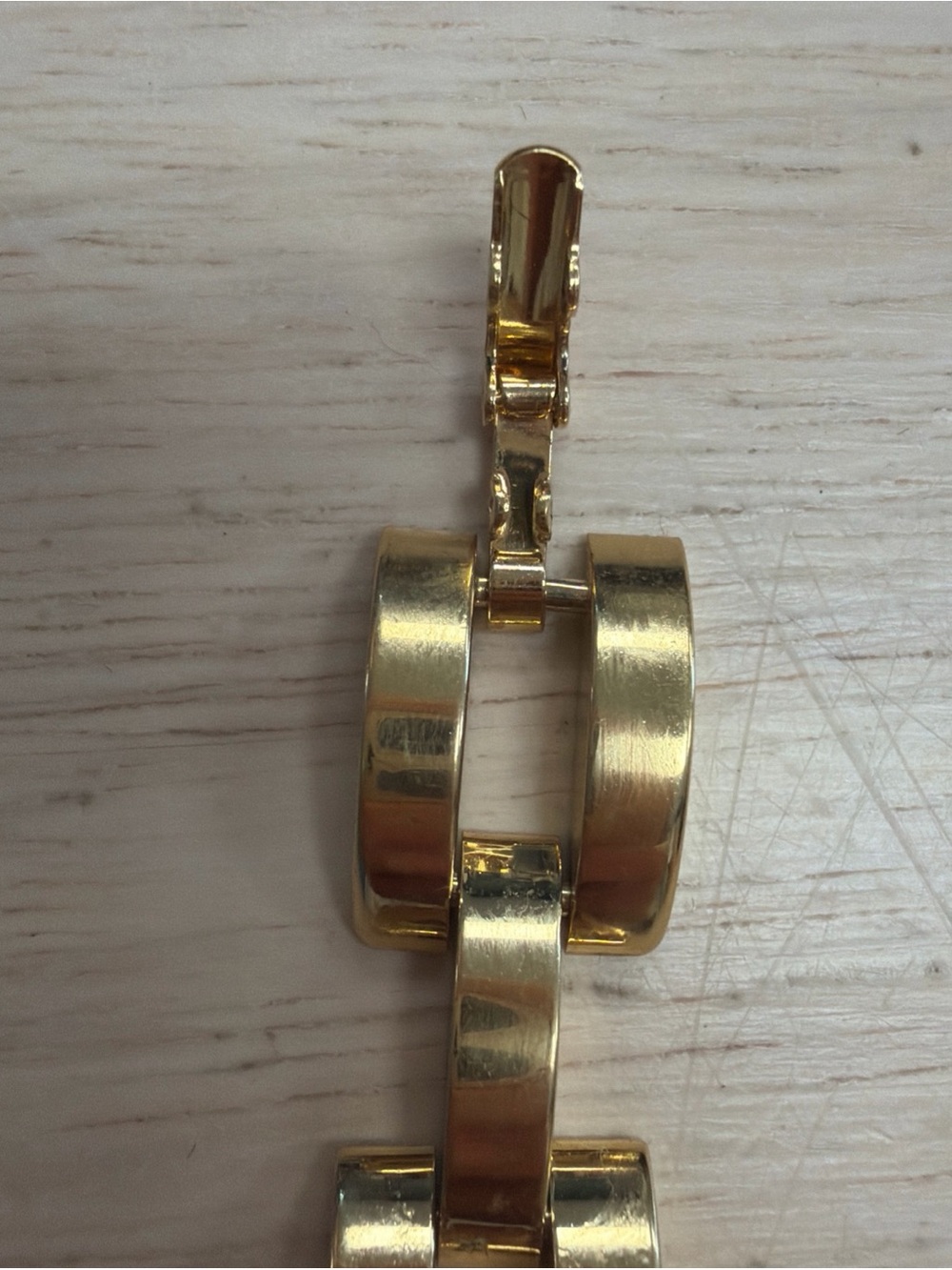 Classic Chunky  Gold Tone  Rectangle Link Bracket Hidden Clasp Hefty Weight - Picture 3 of 7